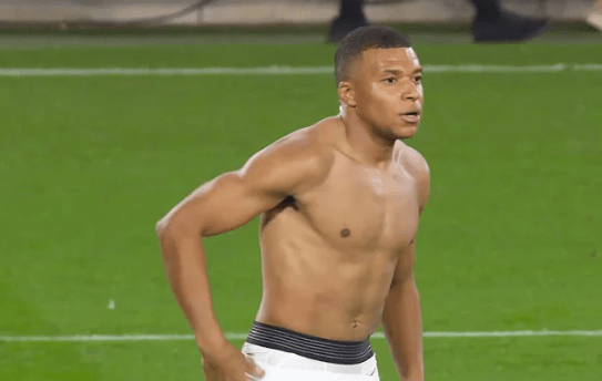 Memes Mbappe